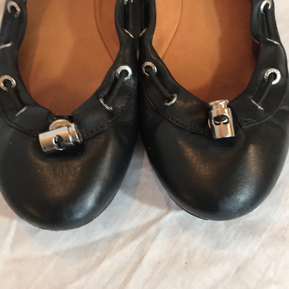 “HUNTER” “Dominica” Black Flats . - Picture 2 of 15
